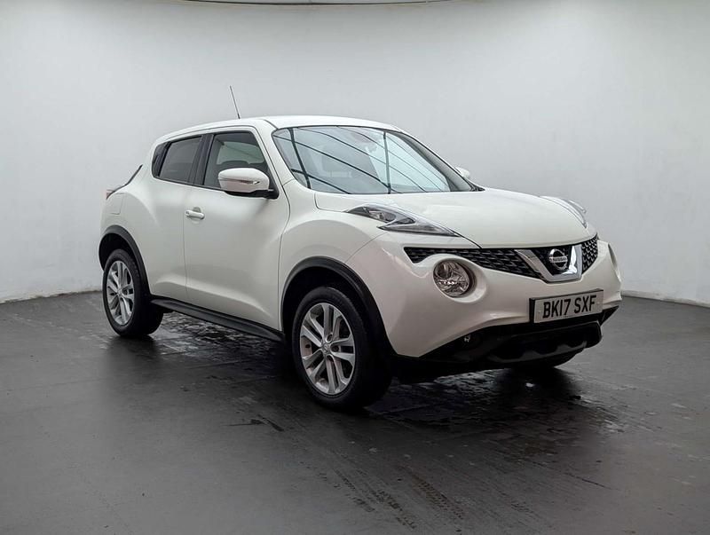 Used Nissan Juke N-Connecta 115 HP (84 kW) 2017 White SUV