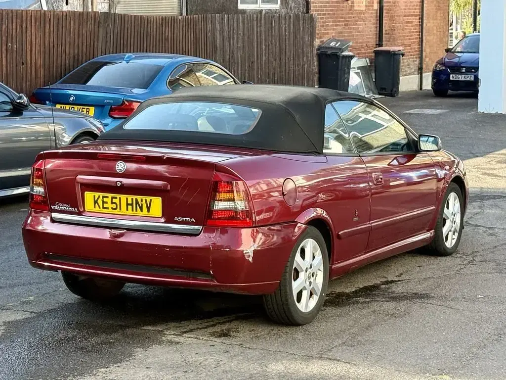 Used Vauxhall Astra Cabriolet 2001 Red Cabriolet