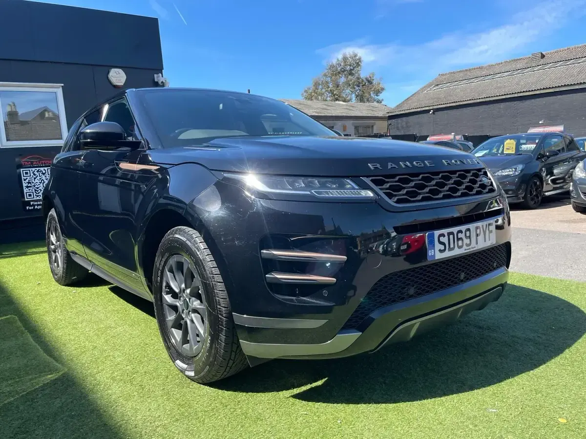 Used Land Rover Range Rover evoque R-Dynamic 2019 Black SUV