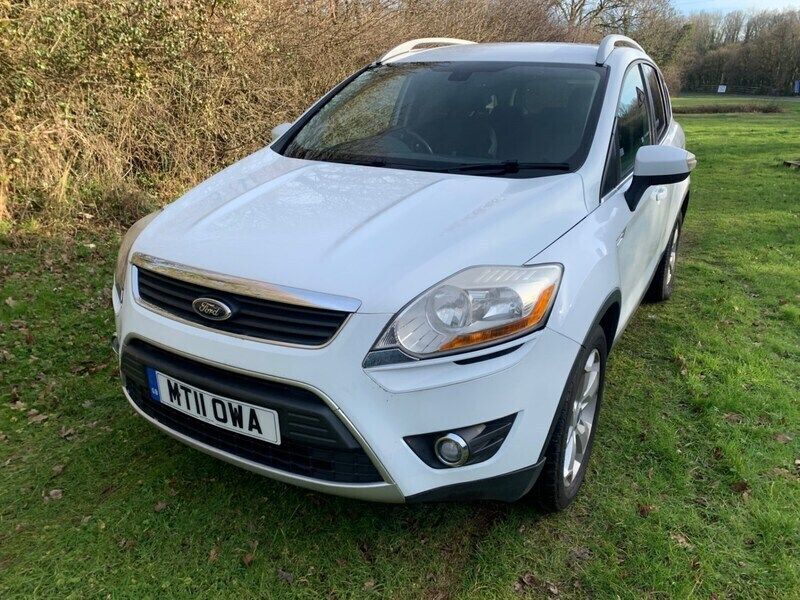 Used Ford Kuga Titanium 140 HP (102 kW) 2011 White SUV