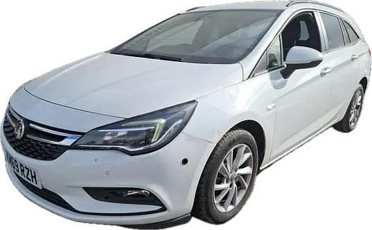 White Used 2019 Vauxhall Astra Design Edition Estate | £3,695 (Super price) - Image 1/4