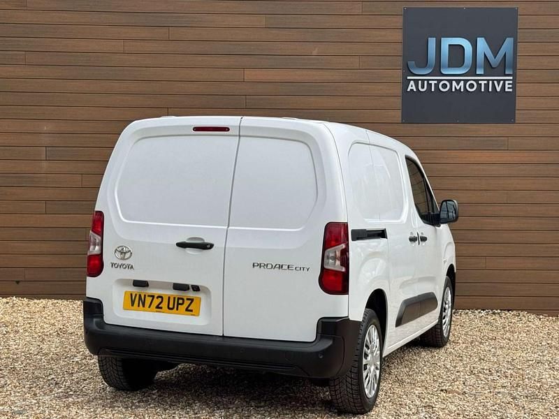 Used Toyota Proace City City 2022 White MPV