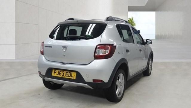Used Dacia Sandero Ambiance 90 HP (66 kW) 2013 Silver Hatchback