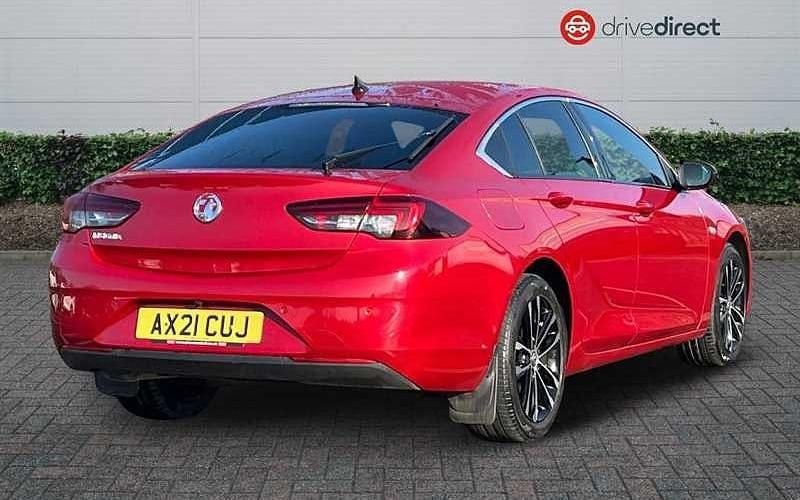 Used Vauxhall Insignia Sport 122 HP (89 kW) 2021 Red Hatchback