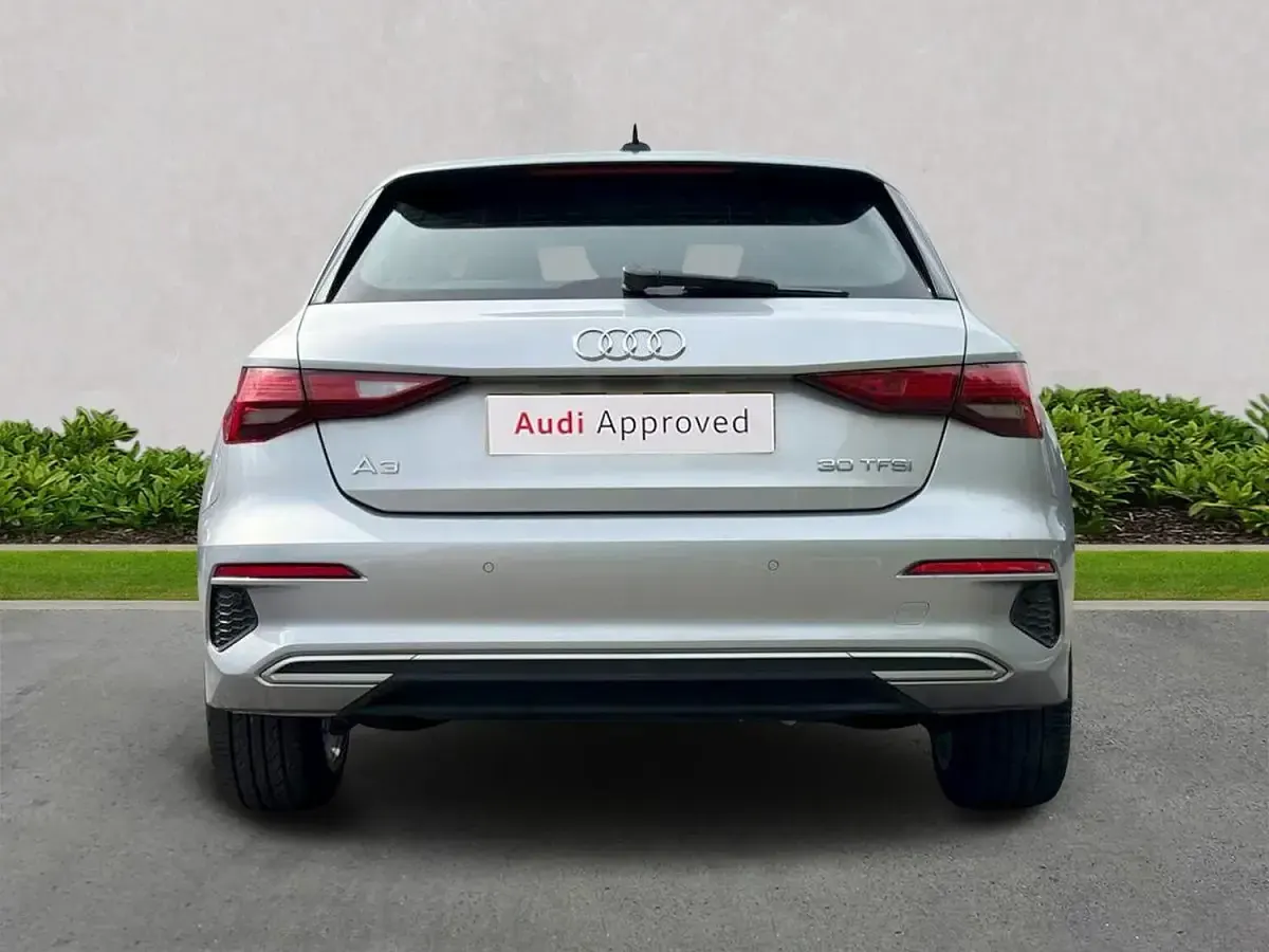 Used Audi A3 Sportback Sport 110 HP (80 kW) 2024 Silver Hatchback