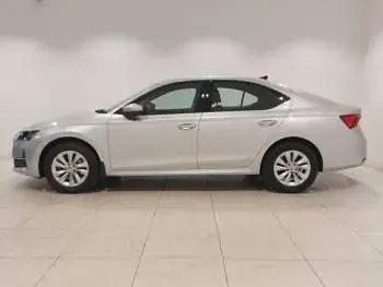 Używany Skoda Octavia SE Technology 116 KM (85 kW) 2024 Srebrny Hatchback