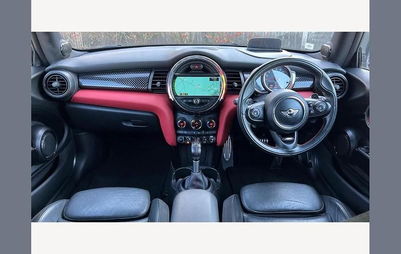 Used Mini John Cooper Works Hatch 231 HP (169 kW) 2017 Black Hatchback