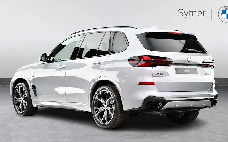 New BMW X5 M Sport 489 HP (359 kW) 2026 SUV