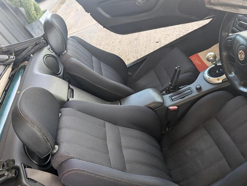 Used MG F 2005 Black Cabriolet