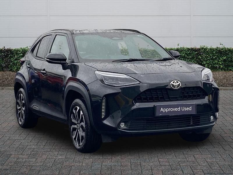 Used Toyota Yaris Hybrid Design 2025 Black Hatchback