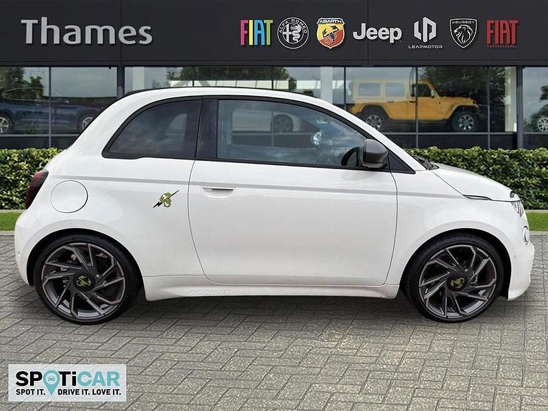 Used Abarth 500C Turismo 112 kW (153 HP) 2025 White Cabriolet