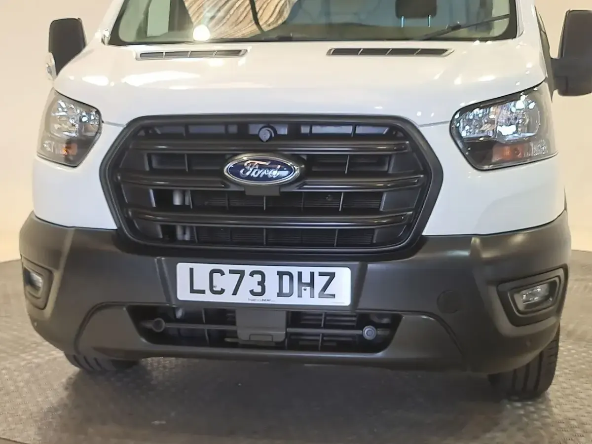 Used Ford Transit 130 HP (95 kW) 2023 White Van