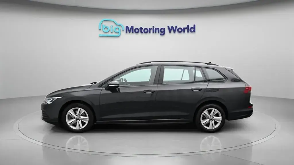 Used VW Golf VIII S 115 HP (84 kW) 2023 Grey Estate