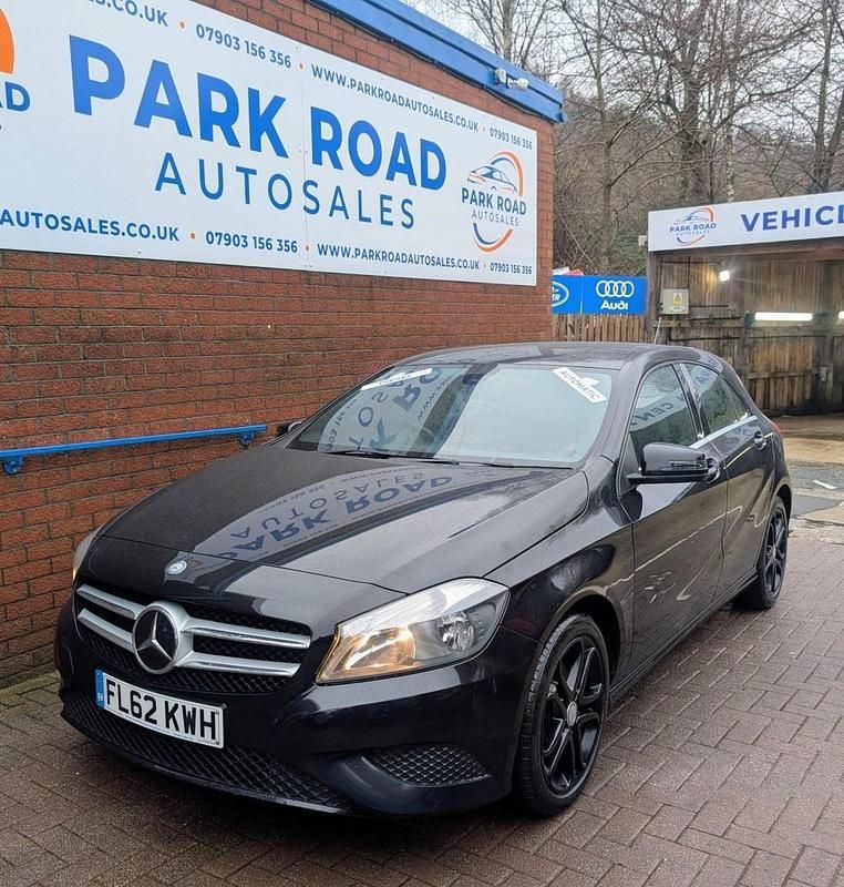 Used Mercedes A200 2012 Black Hatchback