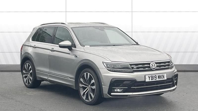 Silver Used 2018 VW Tiguan R-line SUV | £20,065 (Good price) - Image 1/3