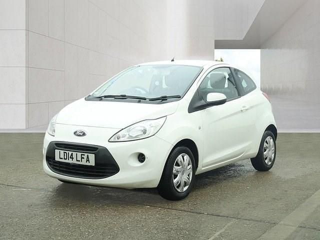 Used Ford Ka S 69 HP (50 kW) 2014 White Hatchback