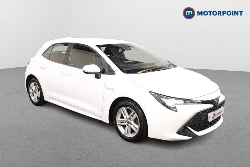 White Used 2021 Toyota Corolla Hatchback | £16,199 (Good price) - Image 1/4