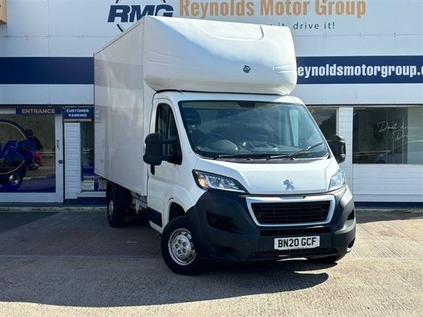 White Used 2020 Peugeot Boxer Van | £11,100 (Expensive) - Image 1/1
