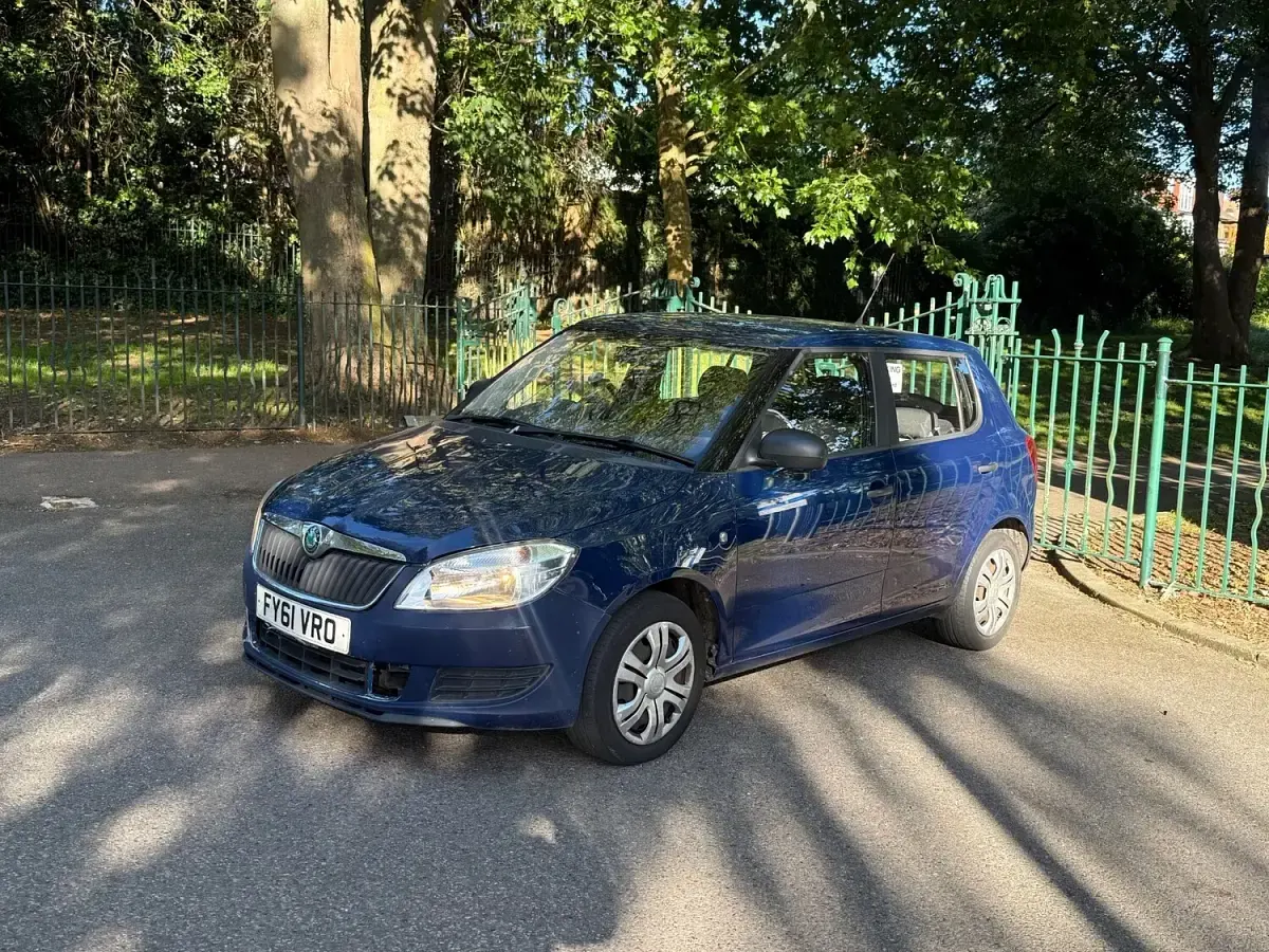 Used Skoda Fabia 2011 Blue Hatchback