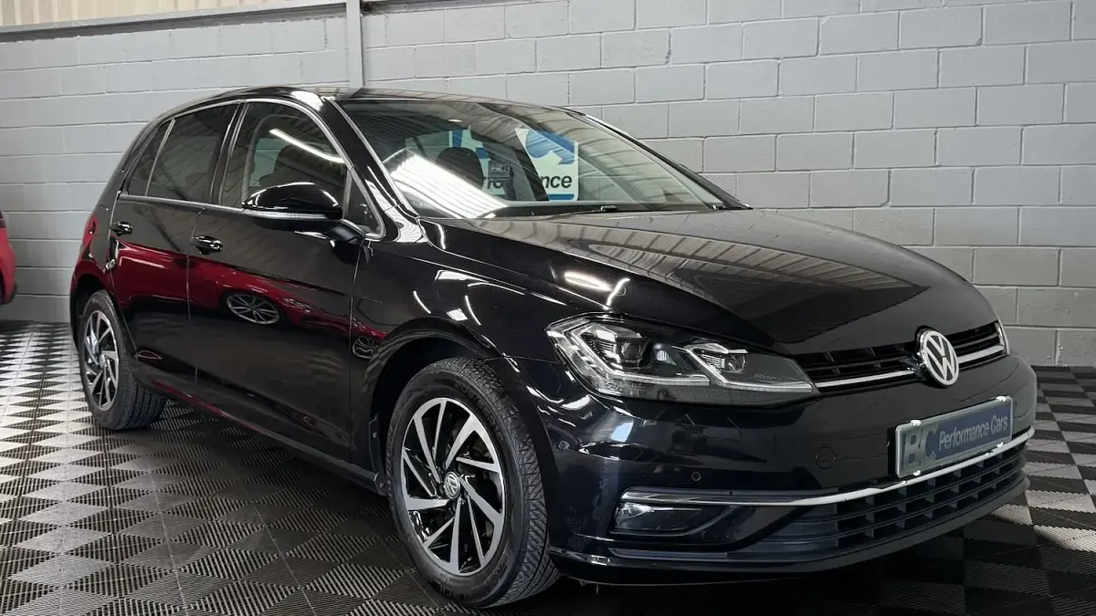 Used VW Golf VII Edition 114 HP (83 kW) 2019 Black Hatchback