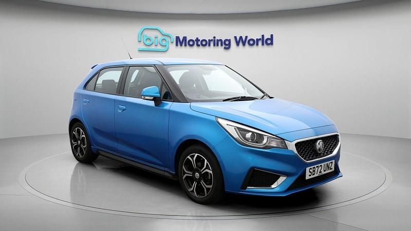 Used MG MG3 Exclusive 106 HP (77 kW) 2023 Blue Hatchback