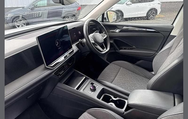 Used VW Tiguan Edition 204 HP (150 kW) 2024 White SUV