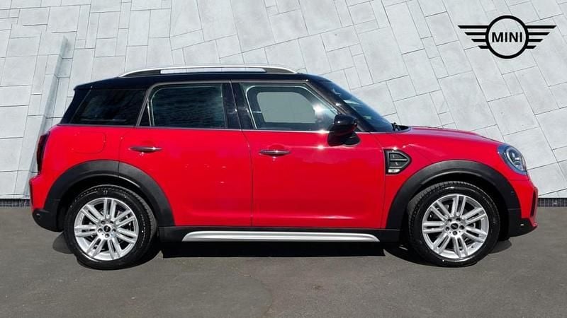 Used Mini Cooper Countryman Exclusive 134 HP (98 kW) 2021 Red SUV