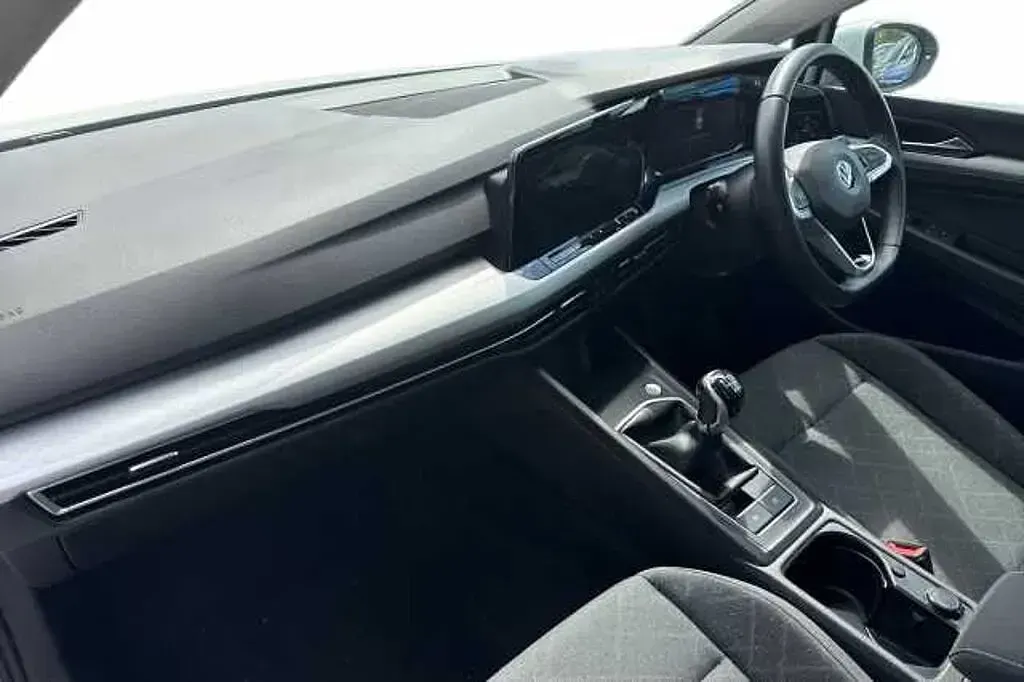Used VW Golf VIII 110 HP (80 kW) 2022