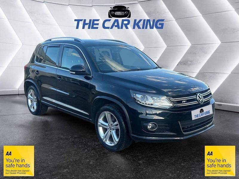 Black Used 2013 VW Tiguan R-line SUV | £7,480 (Fair price) - Image 1/4