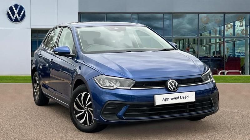 Used VW Polo Life 95 HP (69 kW) 2022 Reef blue metallic Hatchback