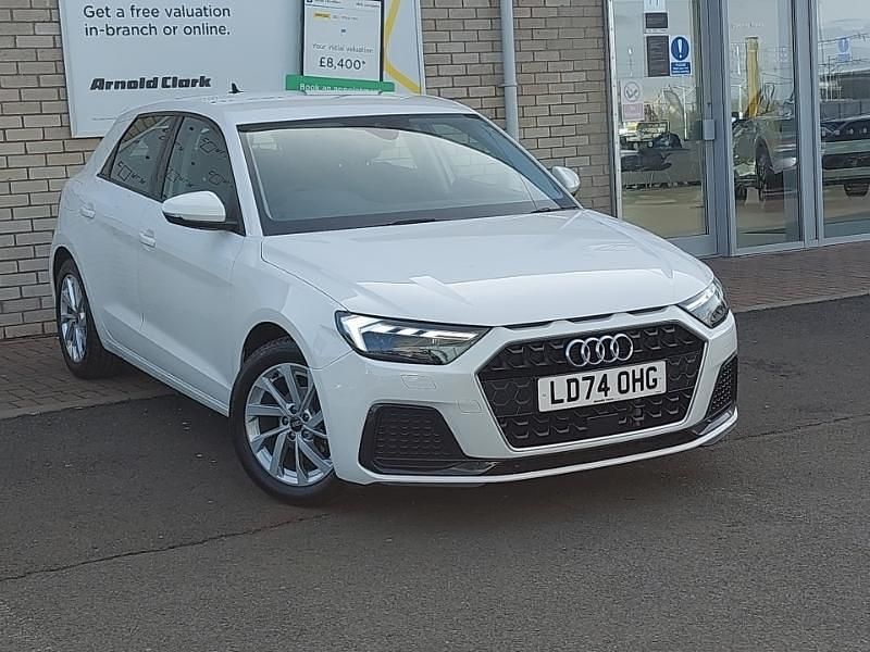 Used Audi A1 Sport 95 HP (69 kW) 2024 White SUV