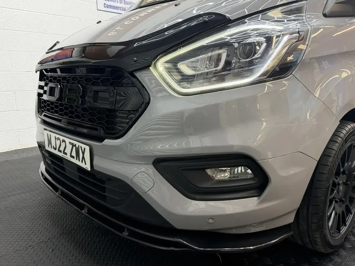 Used Ford Transit Custom Premium 130 HP (95 kW) 2022 Grey Van
