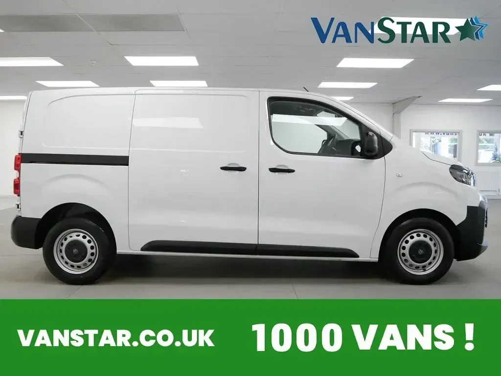Used Peugeot Expert 120 HP (88 kW) 2025 White Van