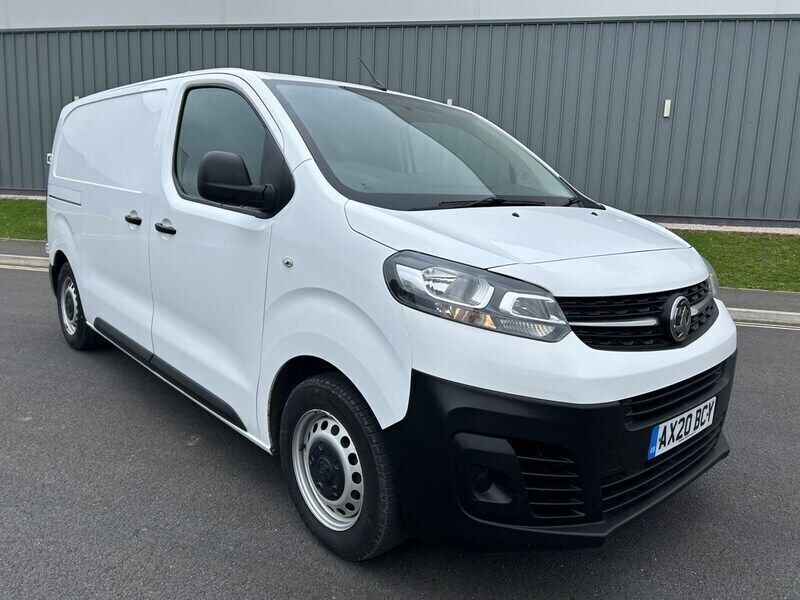 White Used 2020 Vauxhall Vivaro Edition Van | £9,700 (Super price) - Image 1/4