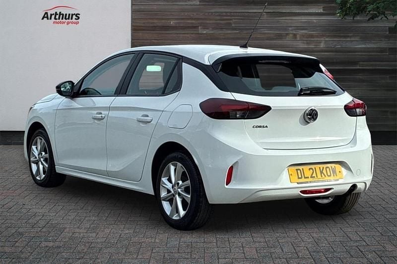 Used Vauxhall Corsa 74 HP (54 kW) 2021 White Hatchback