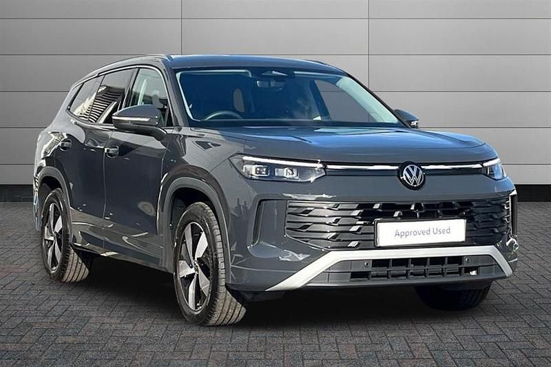 Urano grey Used 2025 VW Tayron Life SUV | £35,995 (Super price) - Image 1/3