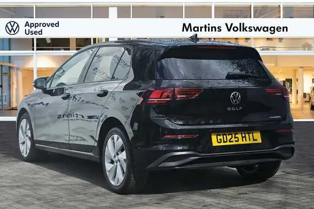 Used VW Golf VIII Match 204 HP (150 kW) 2025 Black Hatchback