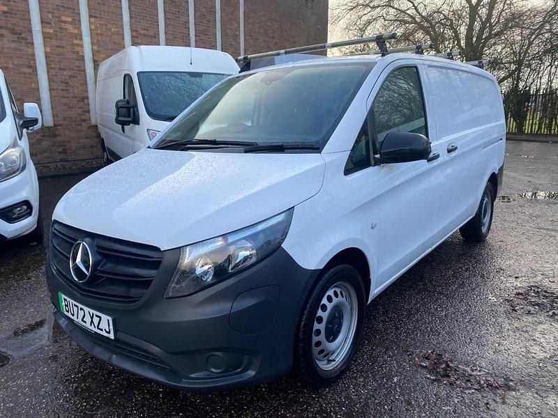 Used Mercedes e-Vito Progressive 85 kW (116 HP) 2022 White MPV