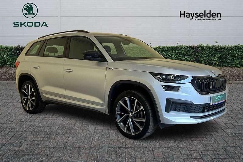 Silver Used 2024 Skoda Kodiaq SportLine SUV | £29,195 (Good price) - Image 1/4