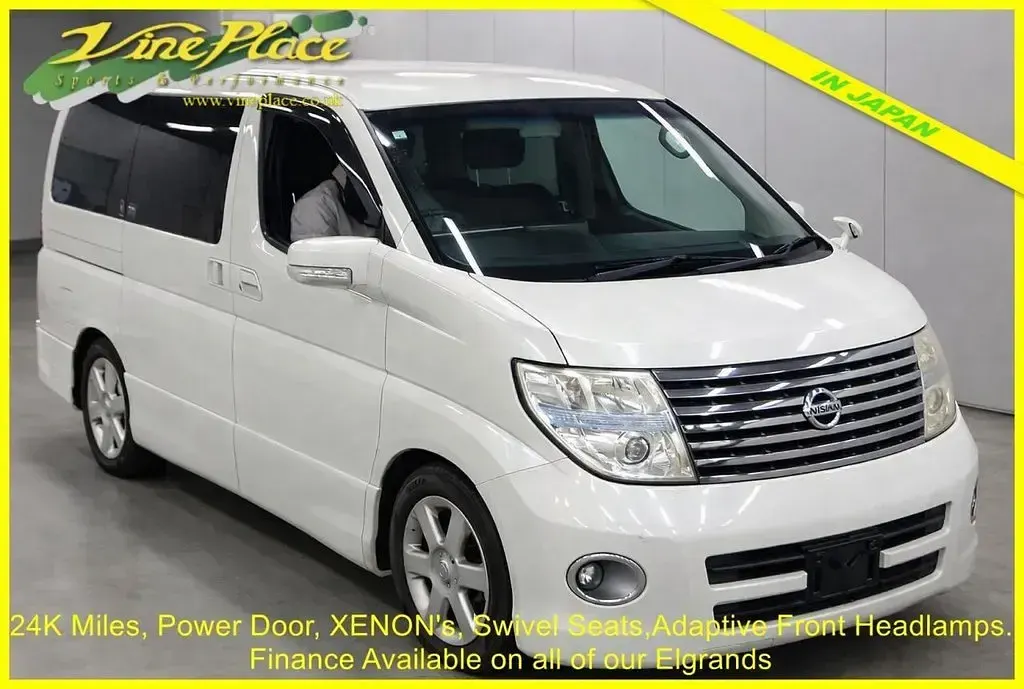 Used Nissan Elgrand 2007 White MPV