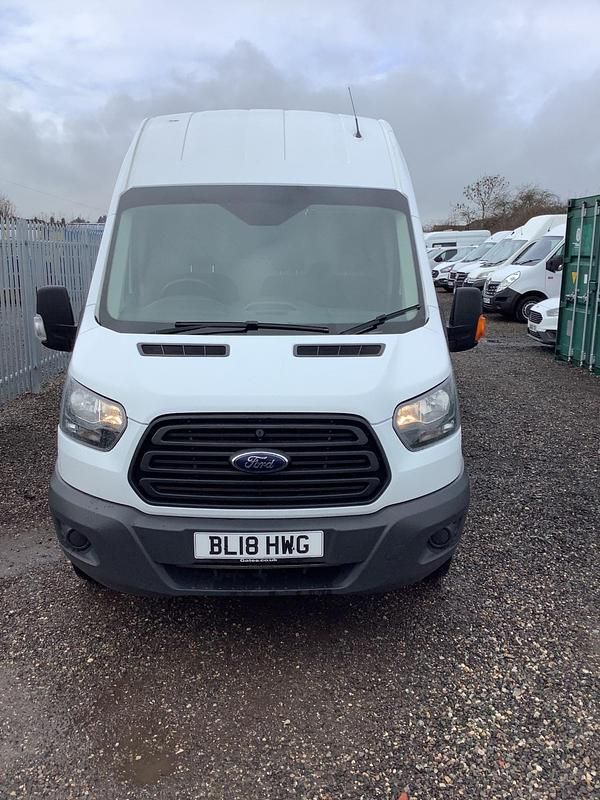 Used Ford Transit 130 HP (95 kW) 2018 White Van
