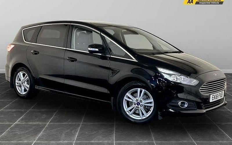 Black Used 2018 Ford S-MAX Titanium MPV | £14,495 (Fair price) - Image 1/2