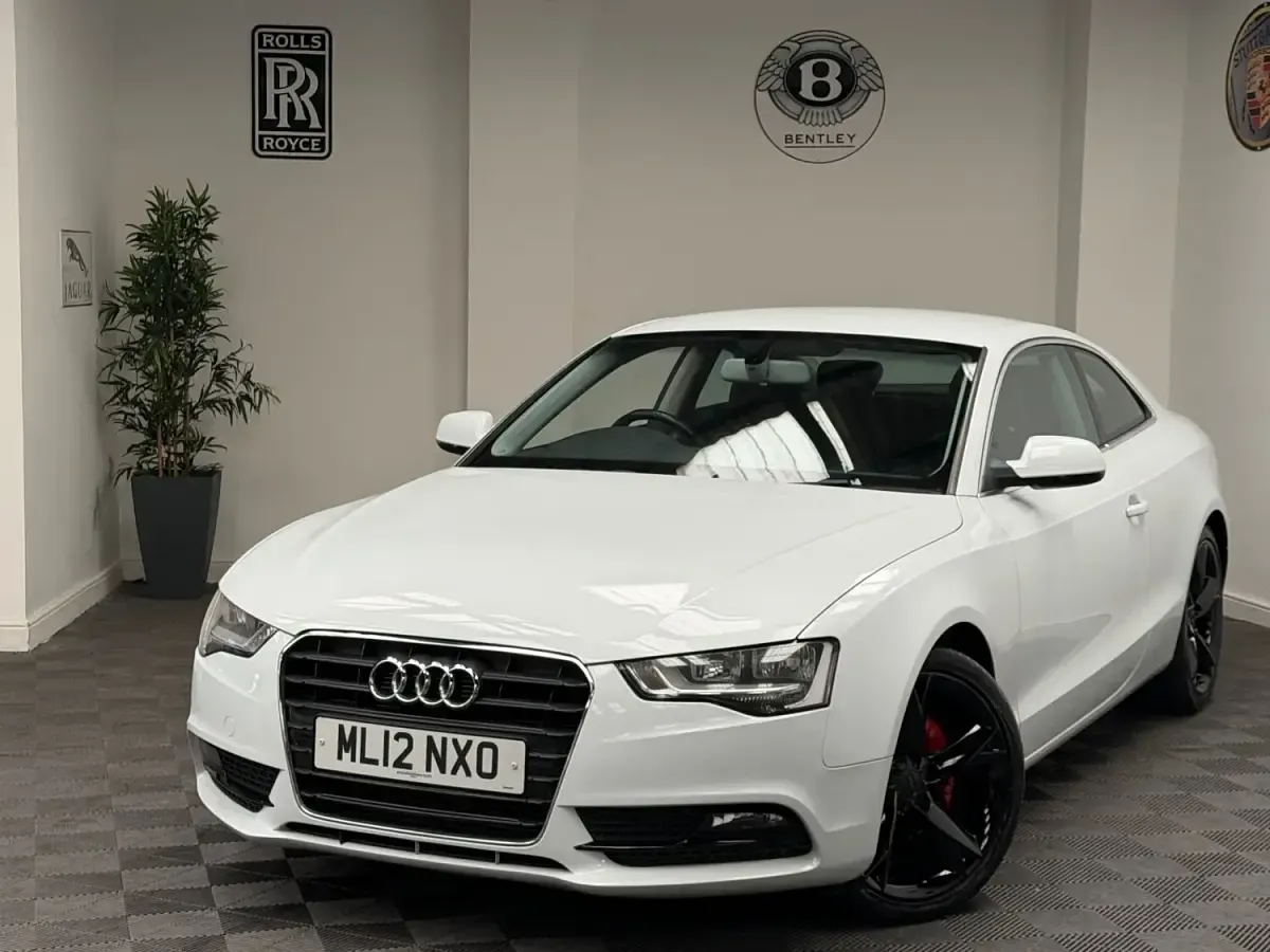 Used Audi A5 204 HP (150 kW) 2012 White Coupe