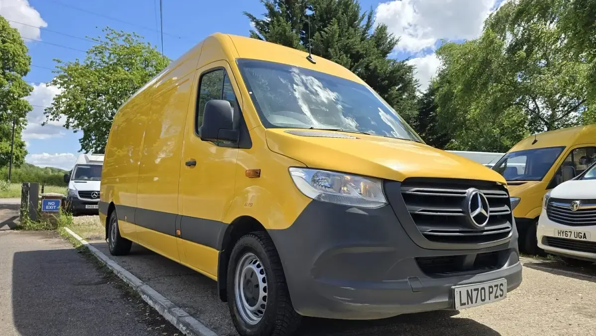 Used Mercedes Sprinter Progressive 2020 Yellow Van