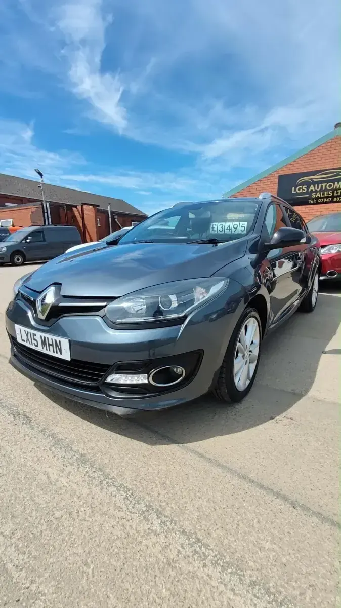 Used Renault Mégane GrandTour LIMITED 2015 Grey Estate