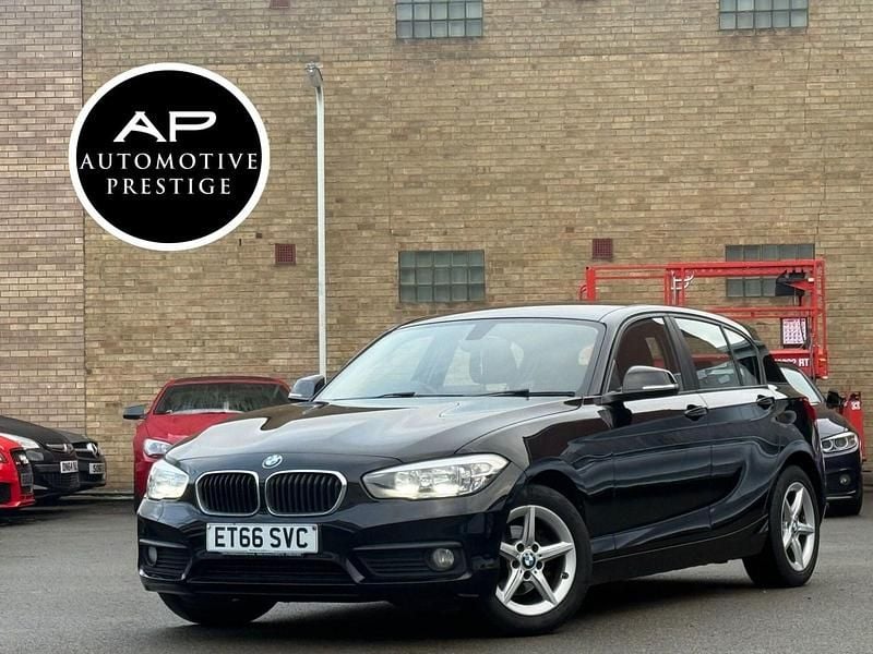 Used BMW 118 Advantage 2017 Black Hatchback