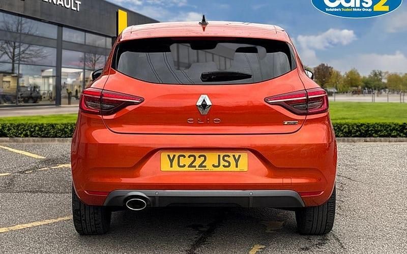 Used Renault Clio V RS Line 90 HP (66 kW) 2023 Hatchback