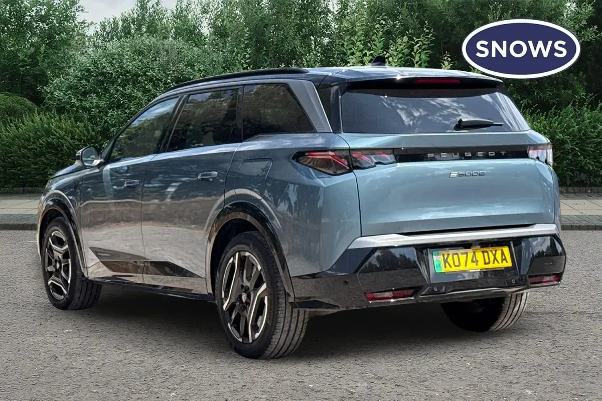 Used Peugeot 5008 GT 156 kW (213 HP) 2025 Blue SUV