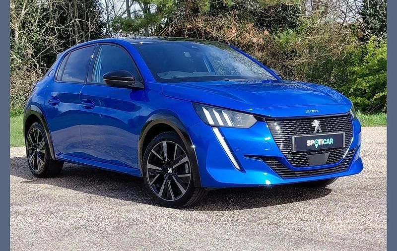 Used Peugeot 208 GT 129 HP (94 kW) 2023 Blue Hatchback