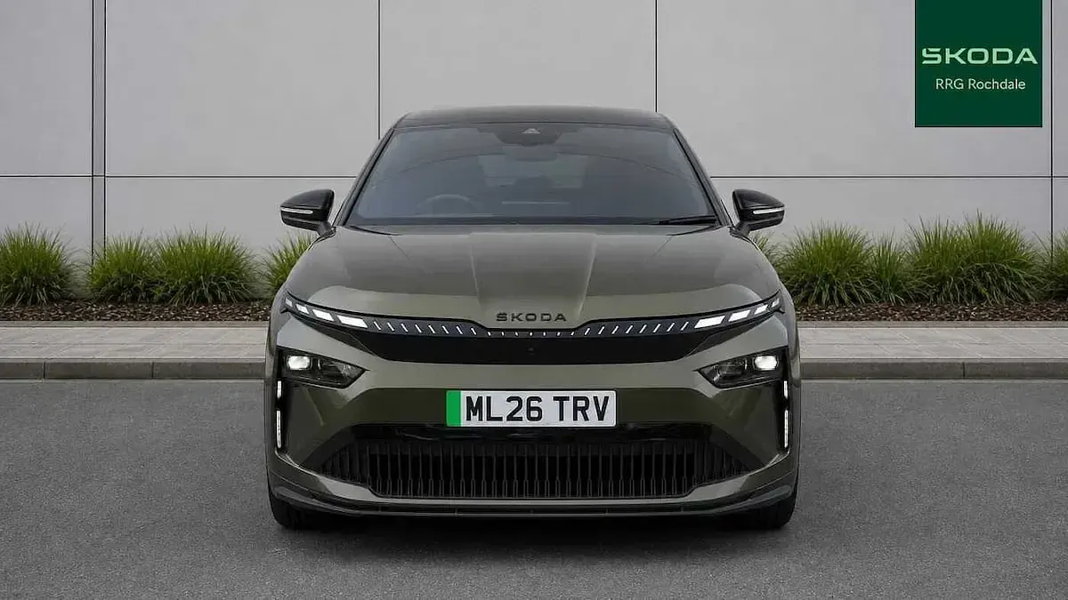 Used Skoda Enyaq iV SportLine 154 kW (210 HP) 2026 Olive green metallic SUV